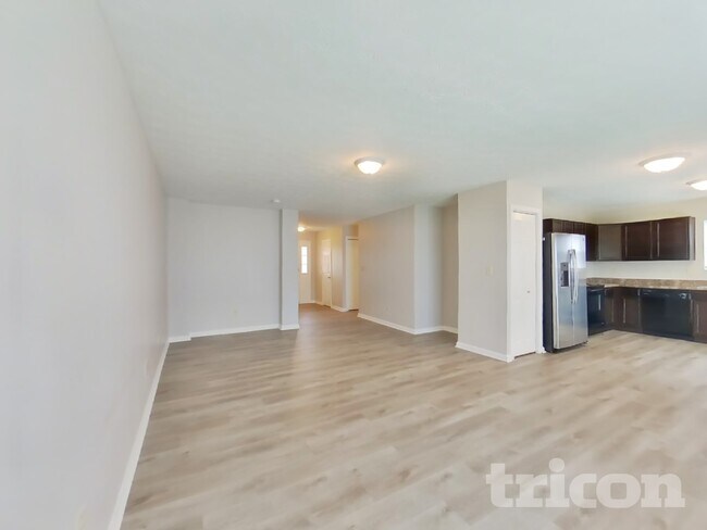 Building Photo - 949 Knox Dr