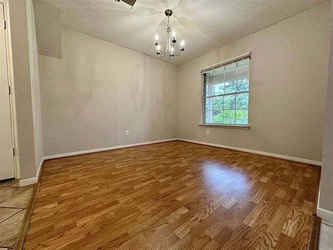 Building Photo - 21907 Willow Downs Dr