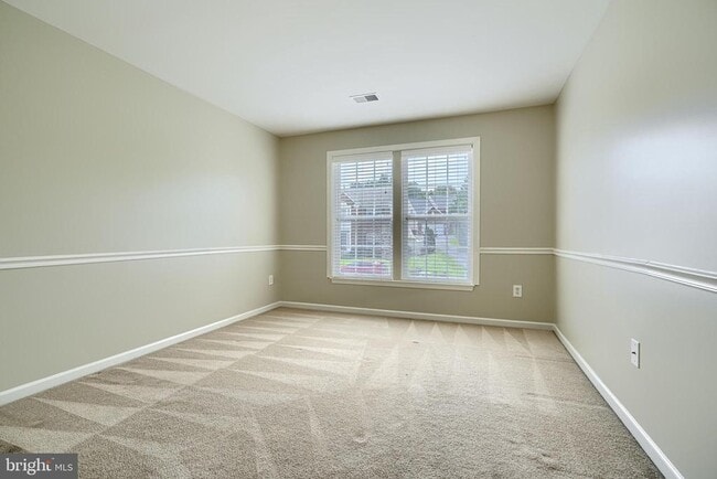 Building Photo - 7211 Lyndsey Way