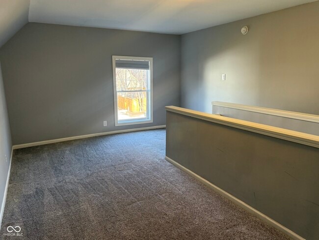 Building Photo - 1156 Hoyt Ave