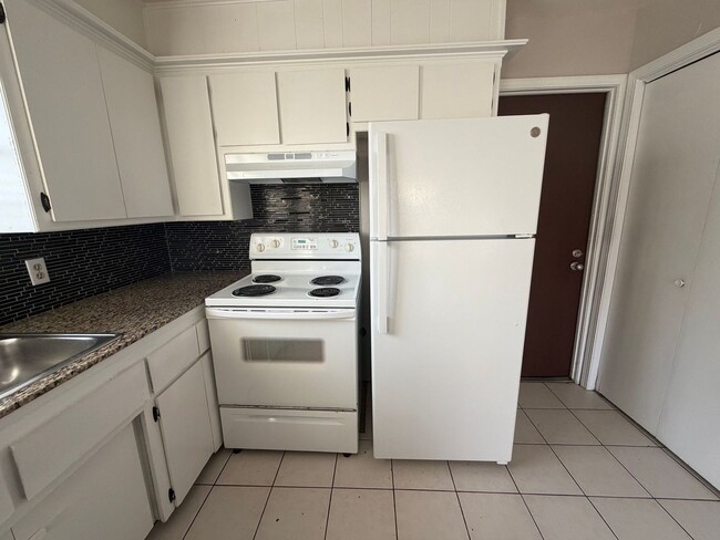 Building Photo - Piedmont Schools