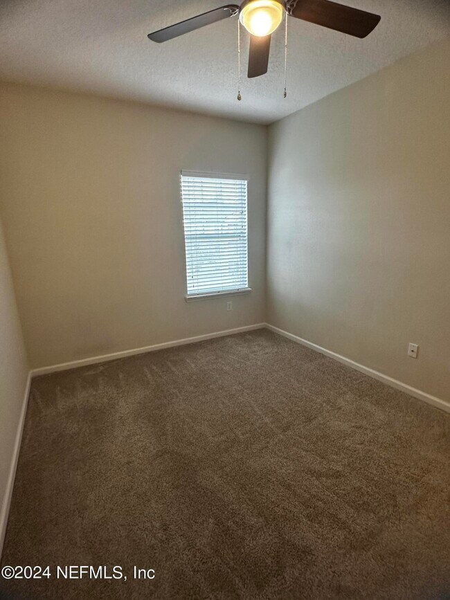 Building Photo - 4991 Key Lime Dr