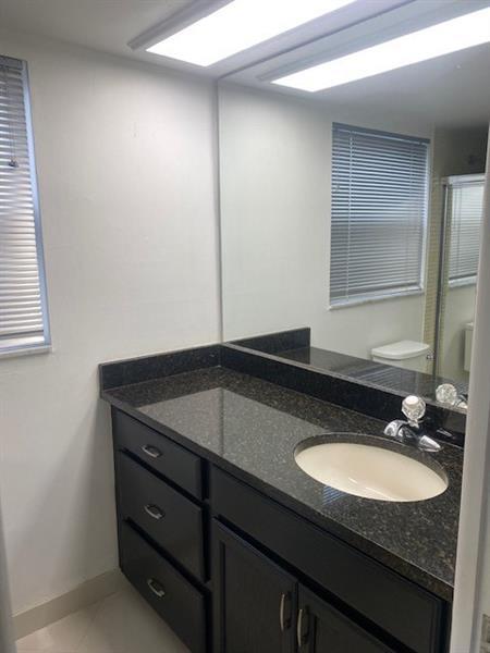 Building Photo - 3090 N Course Dr