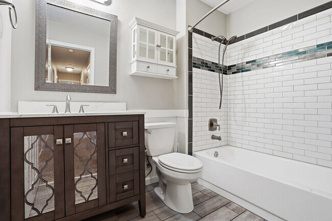 Building Photo - JUST REDUCED- BEAUTIFUL AND SPACIOUS HOME IN DESIRABLE APEX