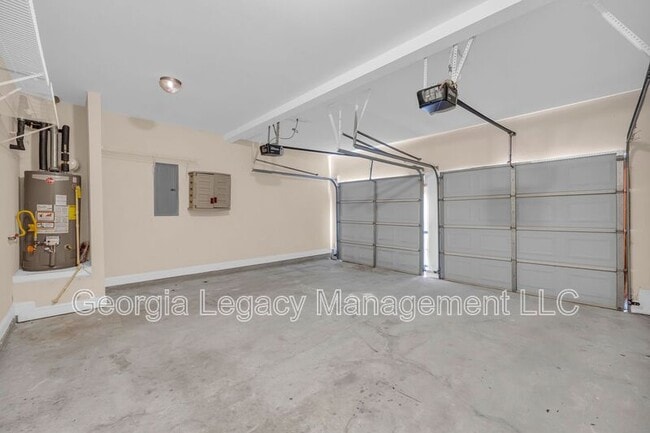 Building Photo - 816 Kaitlyn Dr