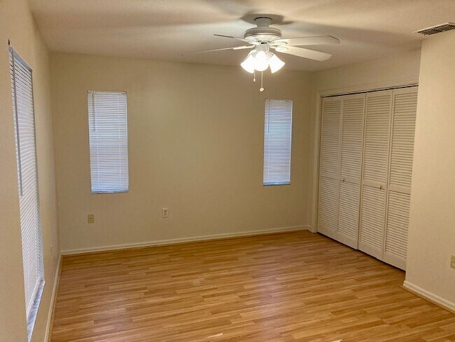 Building Photo - 6170 W Pinedale Cir