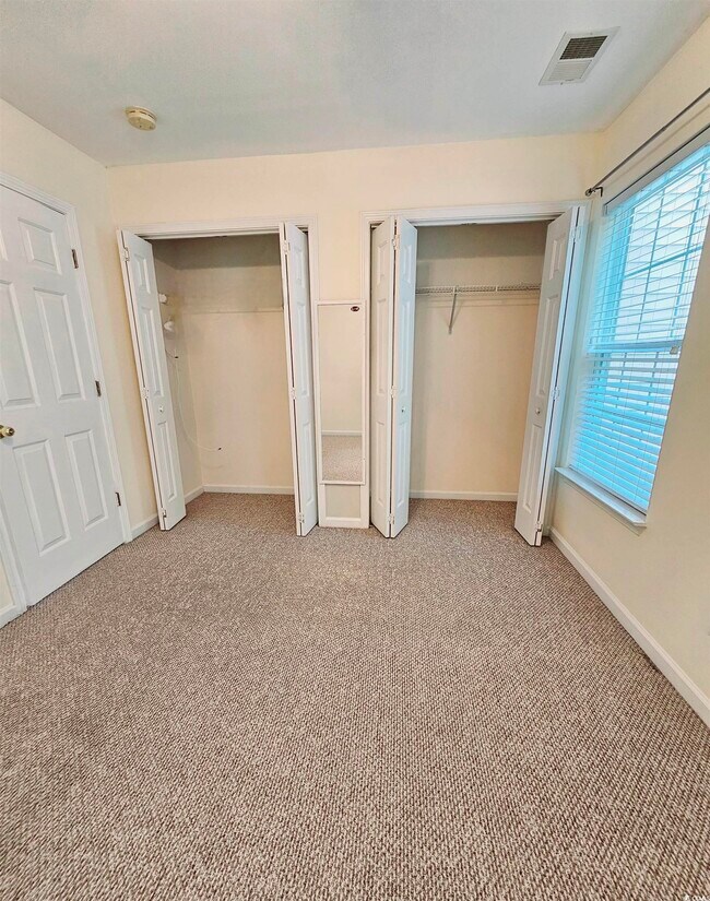 Building Photo - 124 Barnacle Ln