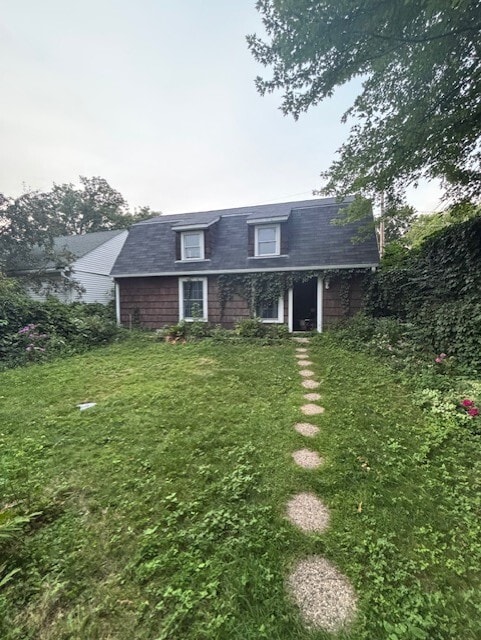 Building Photo - 1117 St Clair Ave