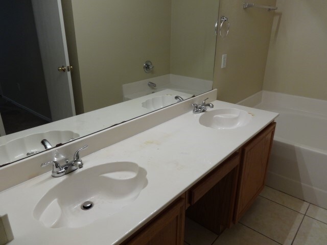 Building Photo - 7103 George Finger Rd