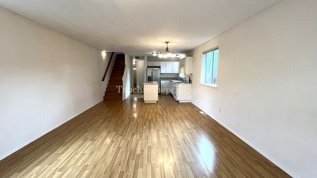 Building Photo - Bright, Spacious 3BR Home Near MAX – A/C, ...