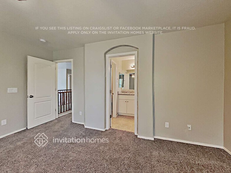Building Photo - 27424 N 63rd Dr