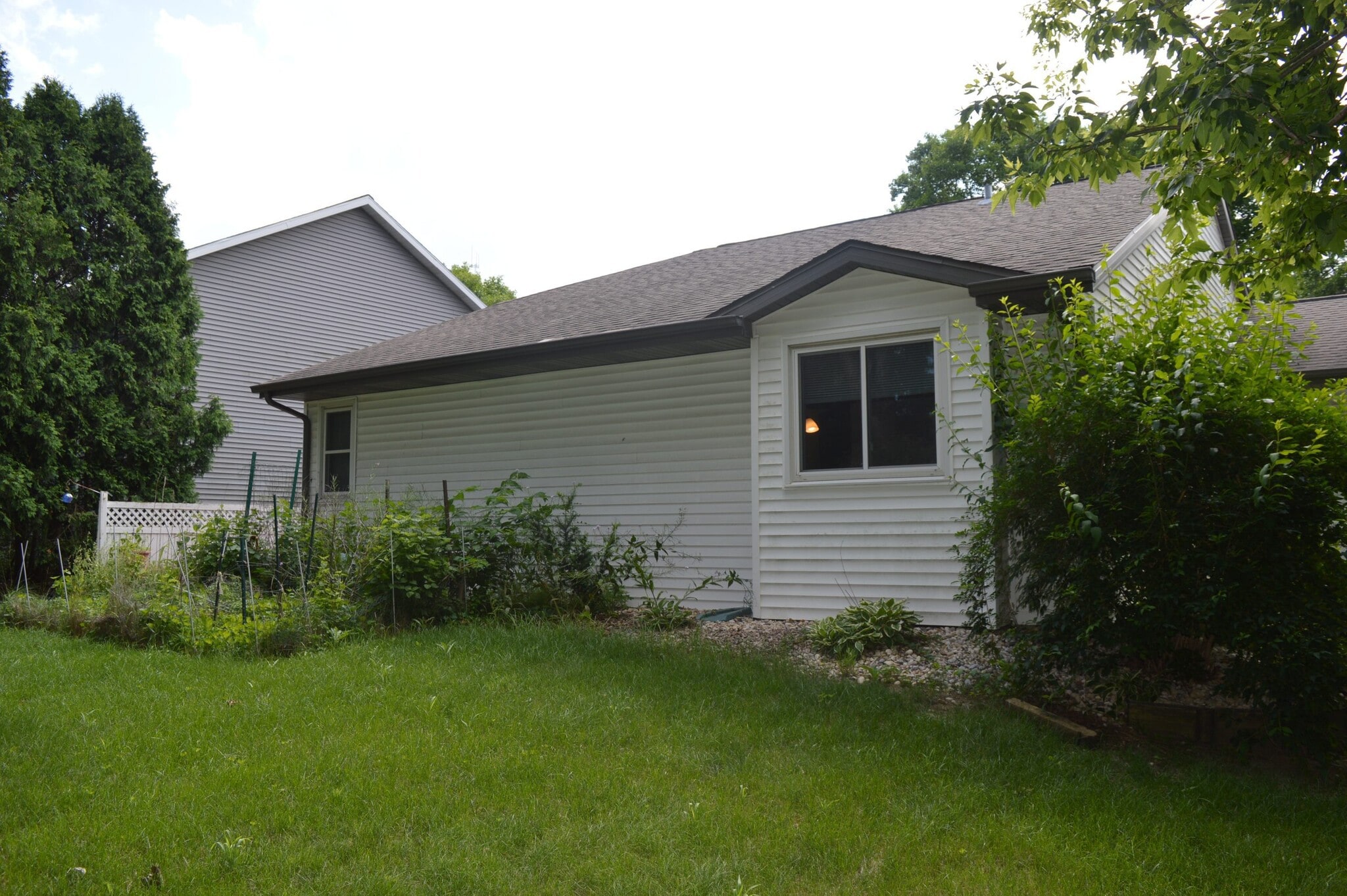 Building Photo - 7917 W Oakbrook Cir