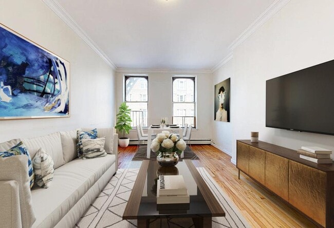 Building Photo - 370 W 127th St