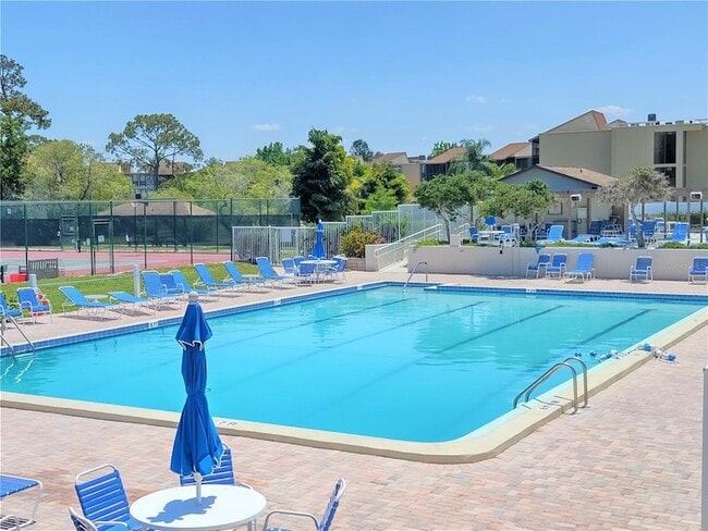 Building Photo - 650 Bird Bay Dr E