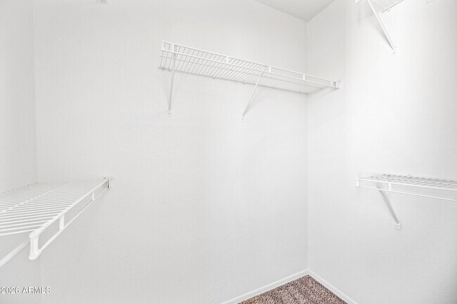 Building Photo - 1516 E Mobile Ln