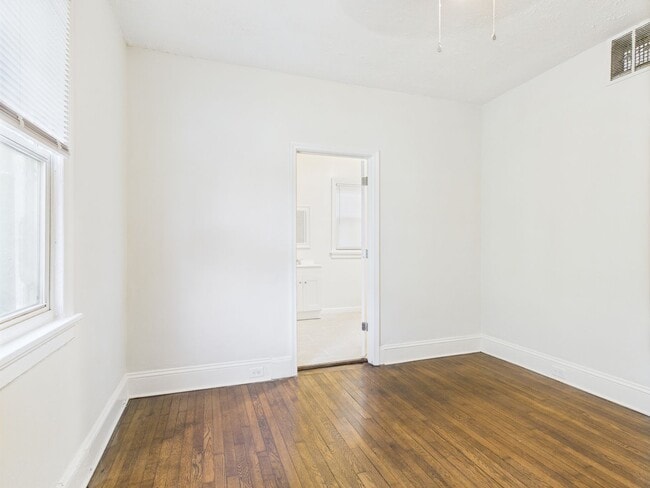 Building Photo - 2304 Concord Ave