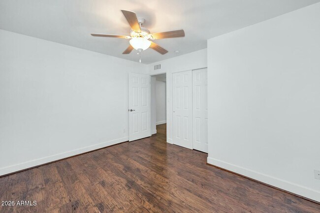 Building Photo - 5805 N Granite Reef Rd