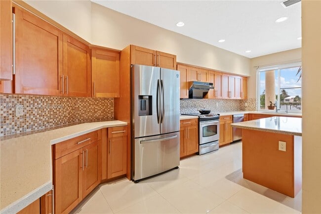 Building Photo - 10091 NW 7th St