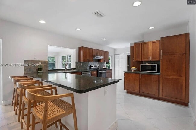 Building Photo - 8700 SW 64th Ave