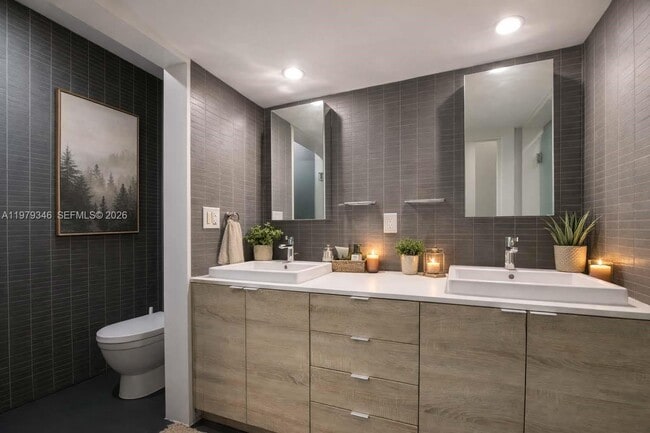 Building Photo - 40 S Prospect Dr