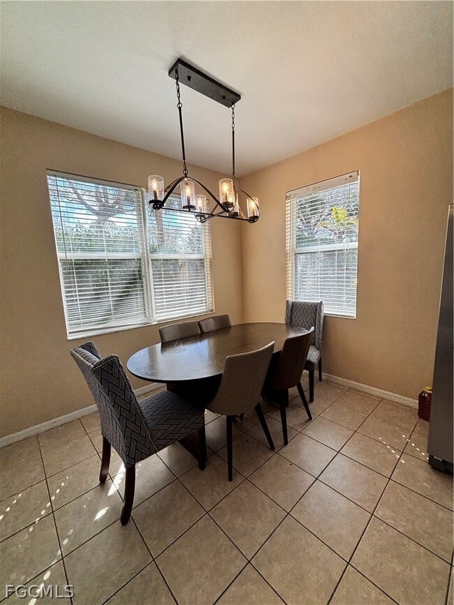 Building Photo - 17533 Holly Oak Ave