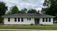 Building Photo - 933 W Home Ave