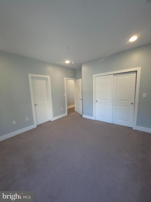 Building Photo - 3925 Haverford Ave
