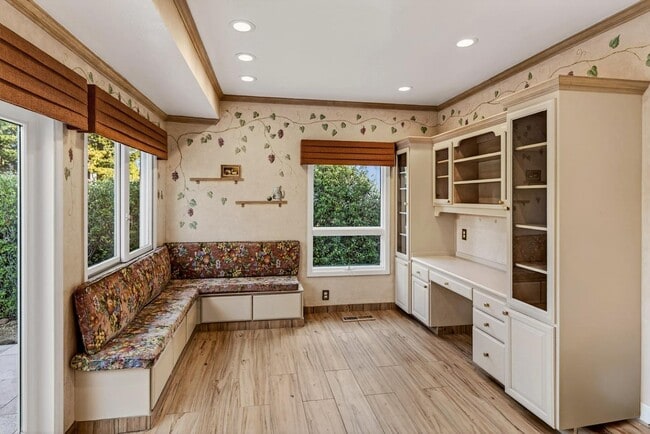 Building Photo - 860 Monte Rosa Dr