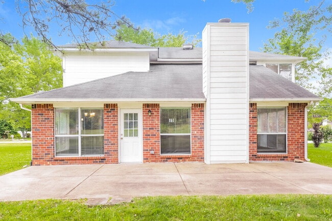 Building Photo - 114 Tedder Blvd