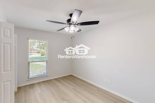 Building Photo - MOVE IN READY - 3BED/2BATH -  PLANO TEXAS