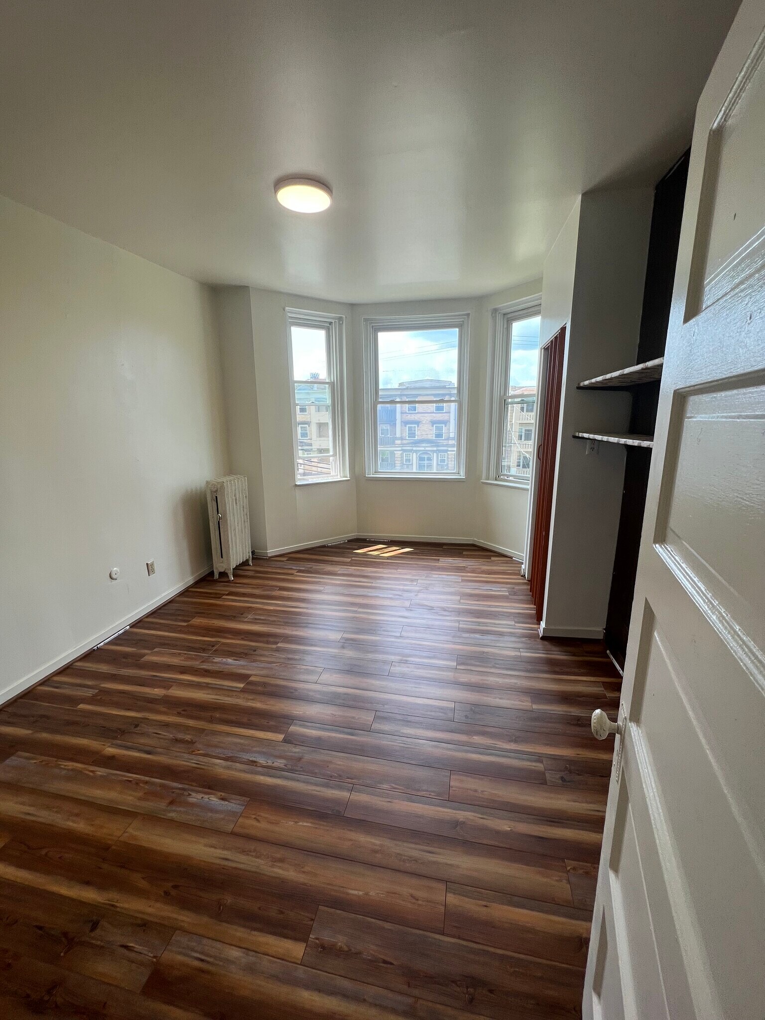 Building Photo - 21 Welsford St