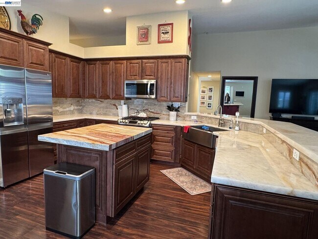 Building Photo - 5412 Nez Perce Way