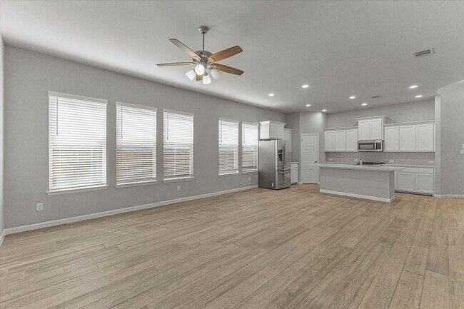 Building Photo - 2412 Bathwick Ln