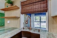 Building Photo - 2673 Sabal Springs Cir