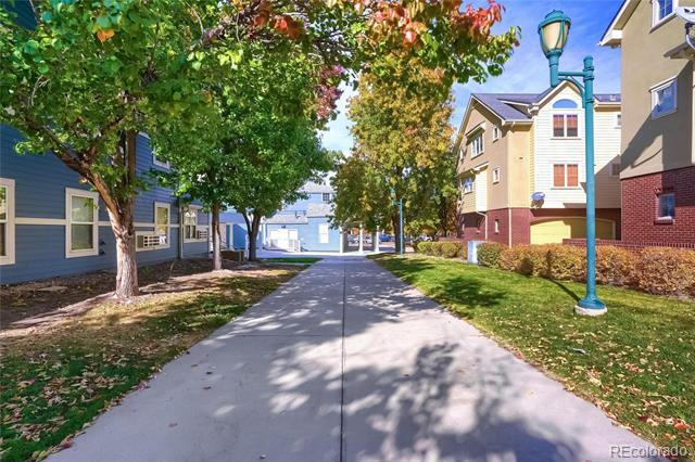 Building Photo - 4527 W 37th Ave