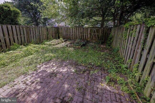 Building Photo - 4 Ritchfield Ct