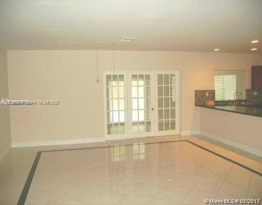 Building Photo - 8700 SW 64th Ave