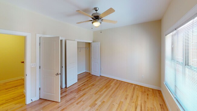 Building Photo - 3027 Park Ave