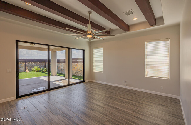 Building Photo - 13448 Emerald Rose Ct