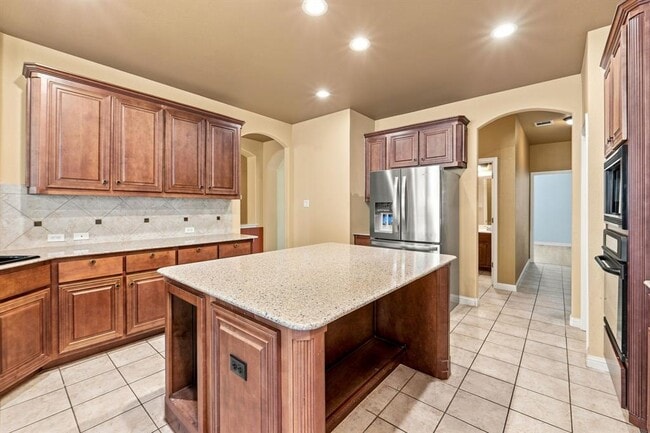 Building Photo - 2909 Arbor Ct