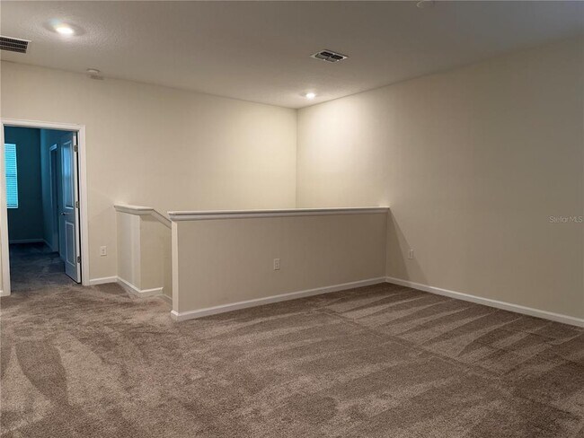 Building Photo - 8513 Golf Wy