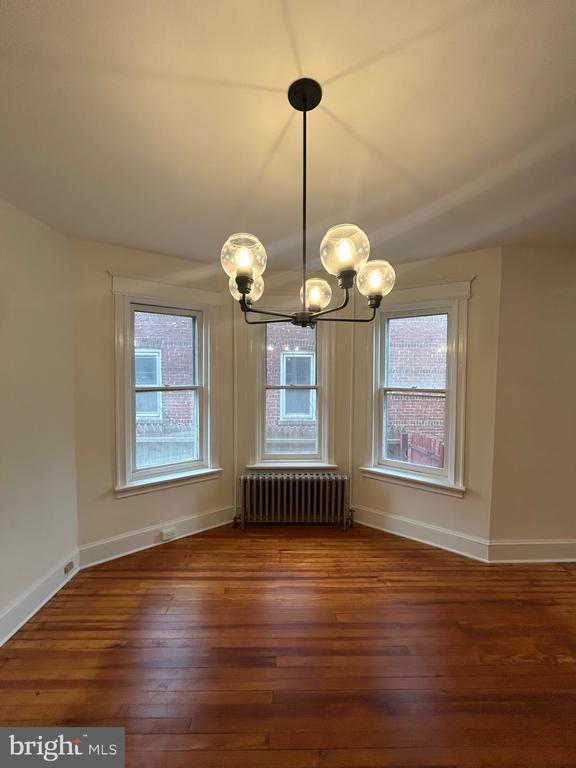 Building Photo - 52 Barnt Ave