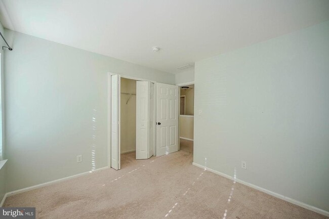 Building Photo - 3908 Grenwich Ln