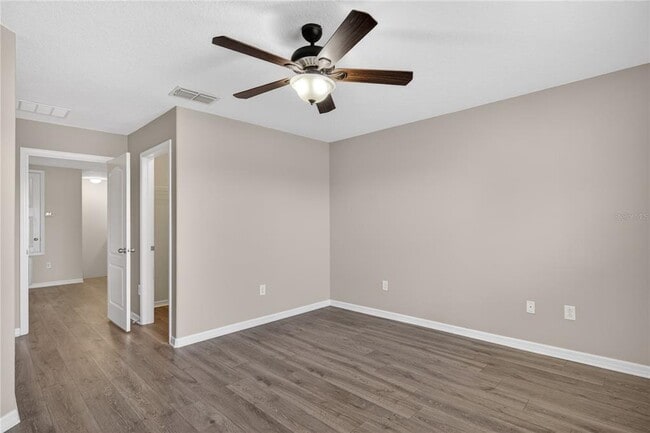 Building Photo - 1519 Priory Cir