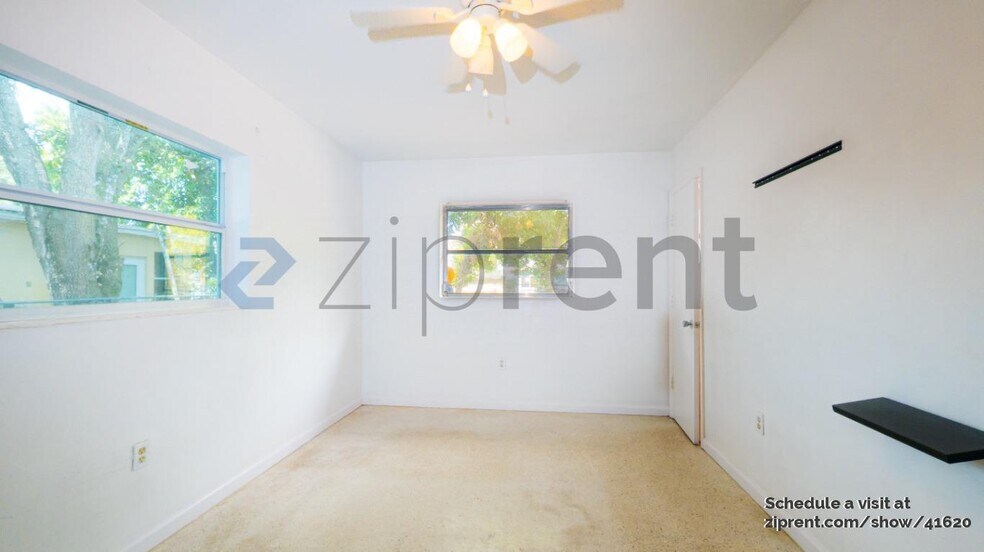 Building Photo - 1600 N 73rd Way