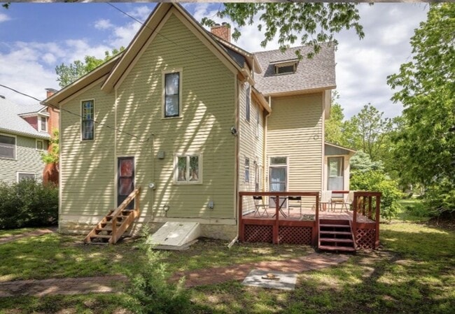 Building Photo - Gorgeous 19th Century Victorian showpiece