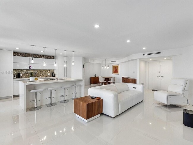 Building Photo - 550 S Ocean Blvd