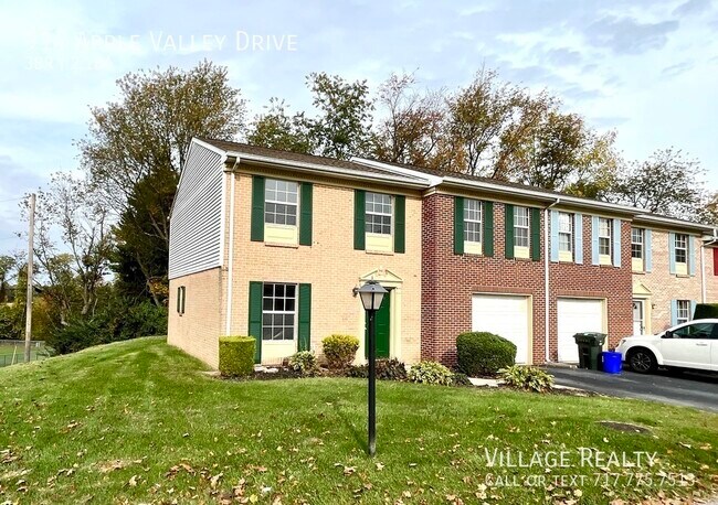 Building Photo - 914 Apple Valley Dr