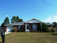 Building Photo - 1513 Sandstone Ln