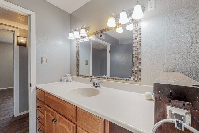 Building Photo - North Valley Casita 2 Bedroom 1 Bath
